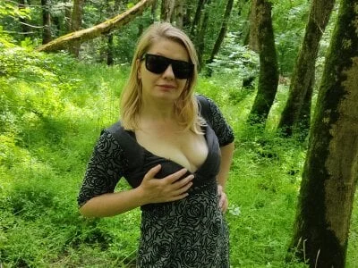 MilfSexMania Stripchat ماڈل