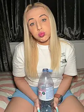 Strongqueen Stripchat ماڈل